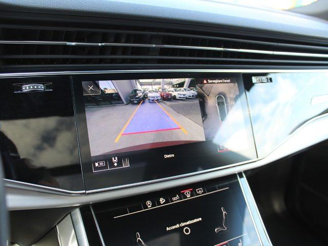 AUDI SQ8 TDI quattro tiptronic MHEV