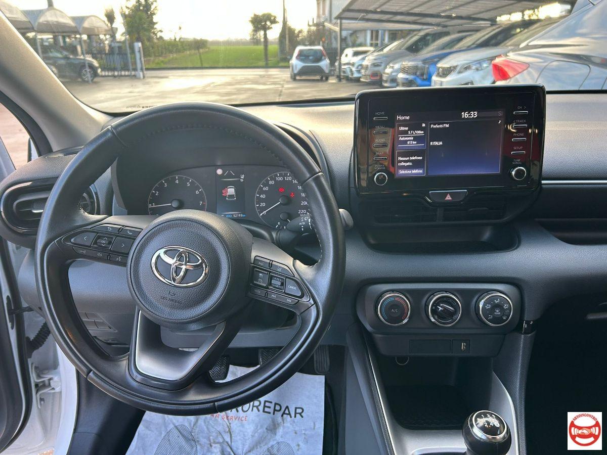TOYOTA - Yaris 1.0 Active