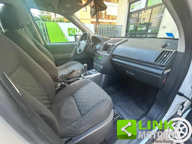 LAND ROVER Freelander 2