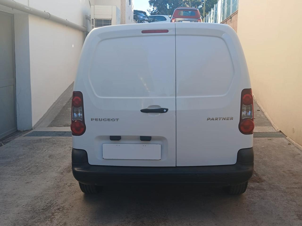 Peugeot Partner BlueHDi 75 L1 Furgone Pro