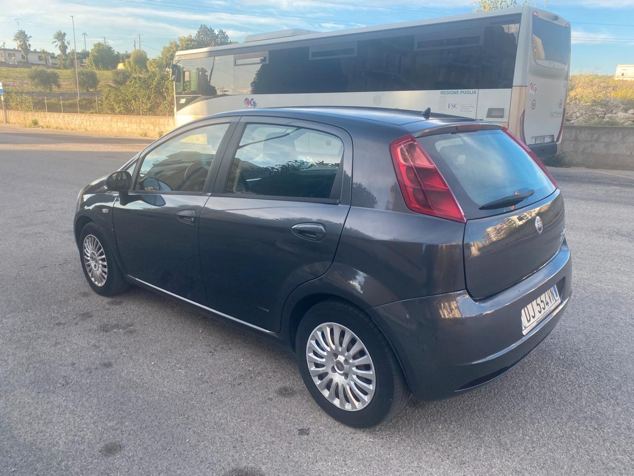 Fiat Grande Punto 1.3 MJT 75 CV 5 porte Active