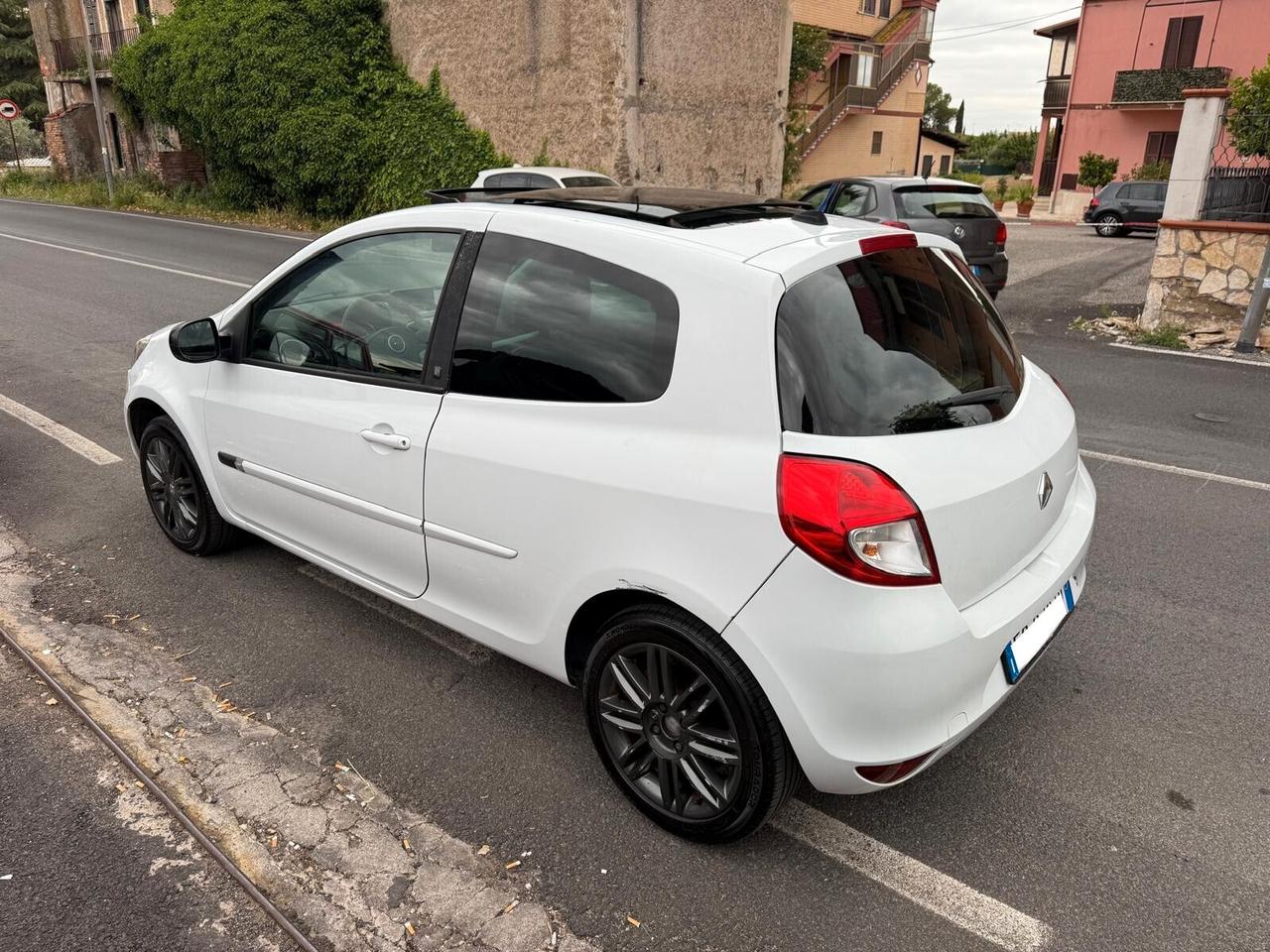 Renault Clio 1.2 16V 3 porte - Tetto - Full opt - Superprezzo