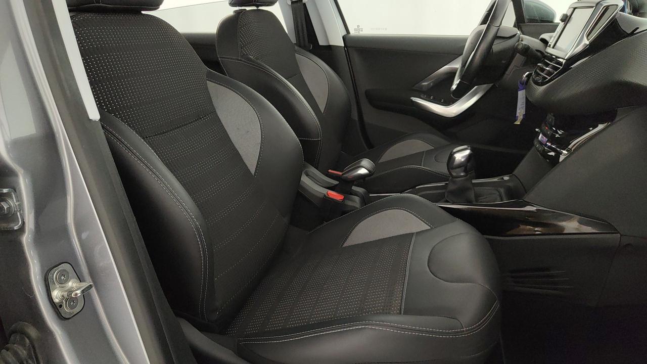 PEUGEOT 2008 1.2 puretech Allure s&s 82cv my18