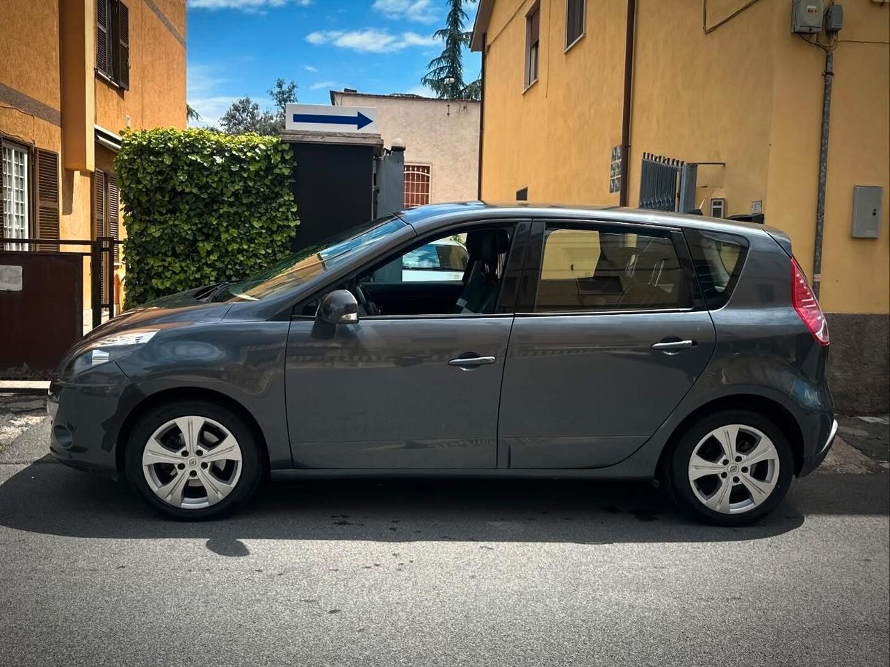 Renault Scenic Scénic X-Mod 1.6 dCi 130CV Dynamique