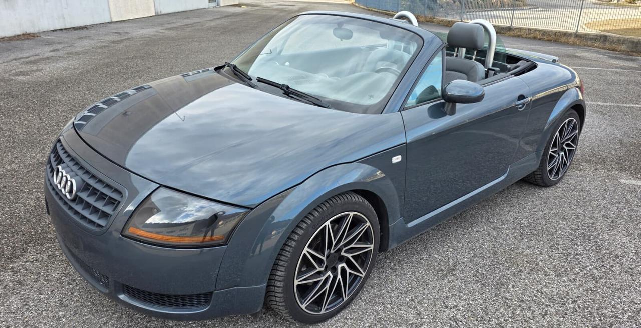 Audi TT Roadster 1.8 T 20V 150 CV cat
