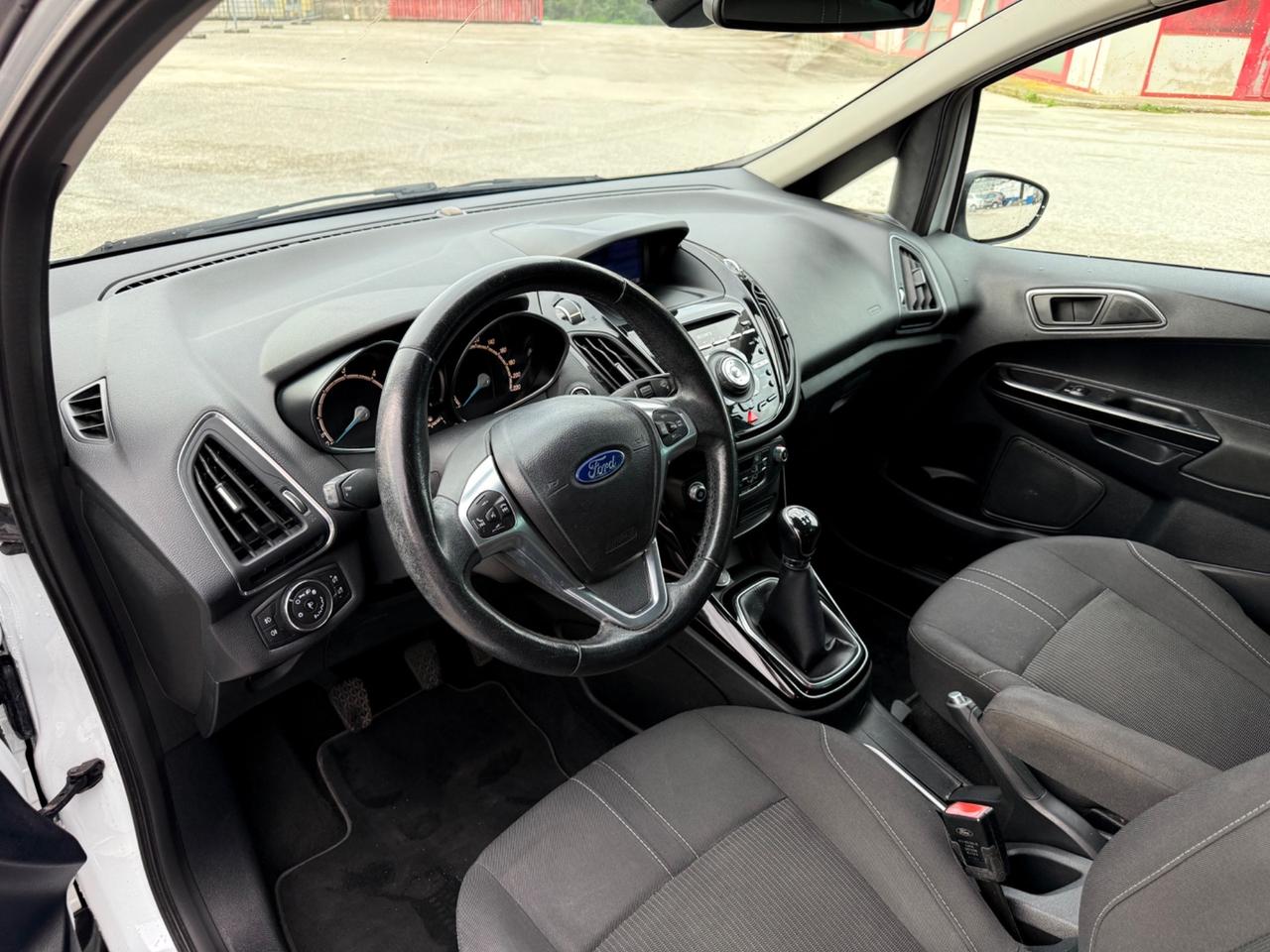 Ford B-Max 1.6 TDCi 95 CV Individual