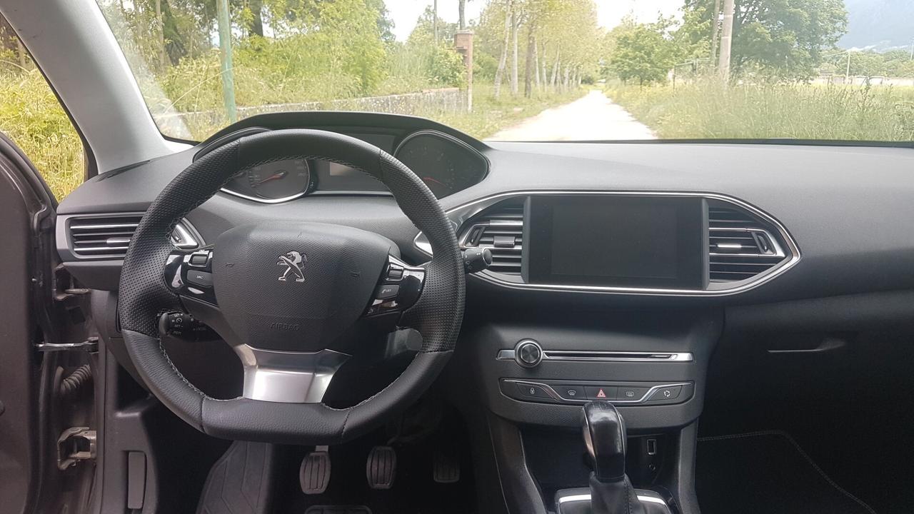 Peugeot 308 BlueHDi 100 S&S SW Business