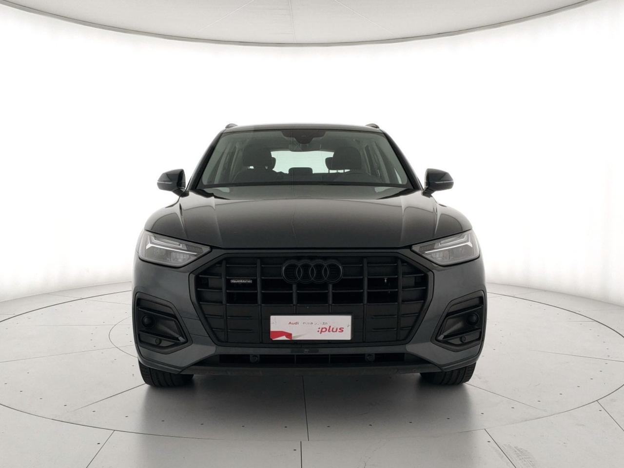 Audi Q5 40 2.0 tdi mhev 12v business advanced quattro s-tronic