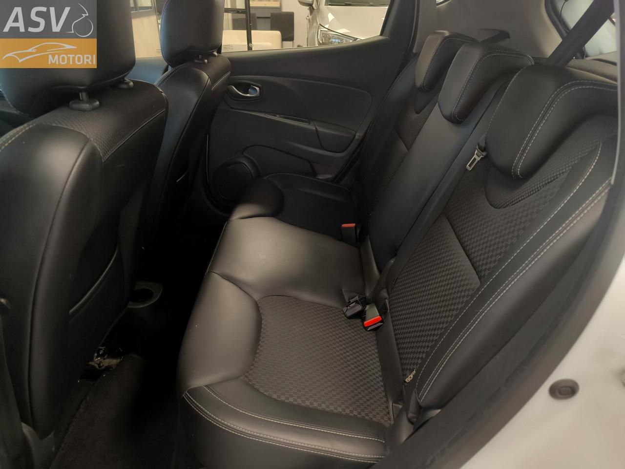 Renault Clio dCi 8V 90 CV 5 porte Duel