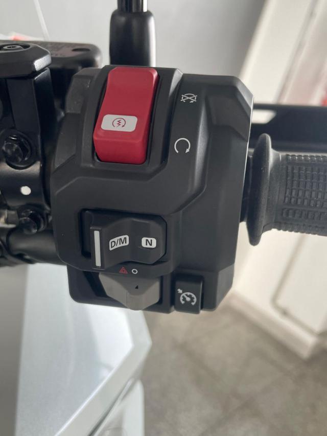 HONDA X-ADV 750 2025 PERFETTA - *CHILOMETRO ZERO!!!*