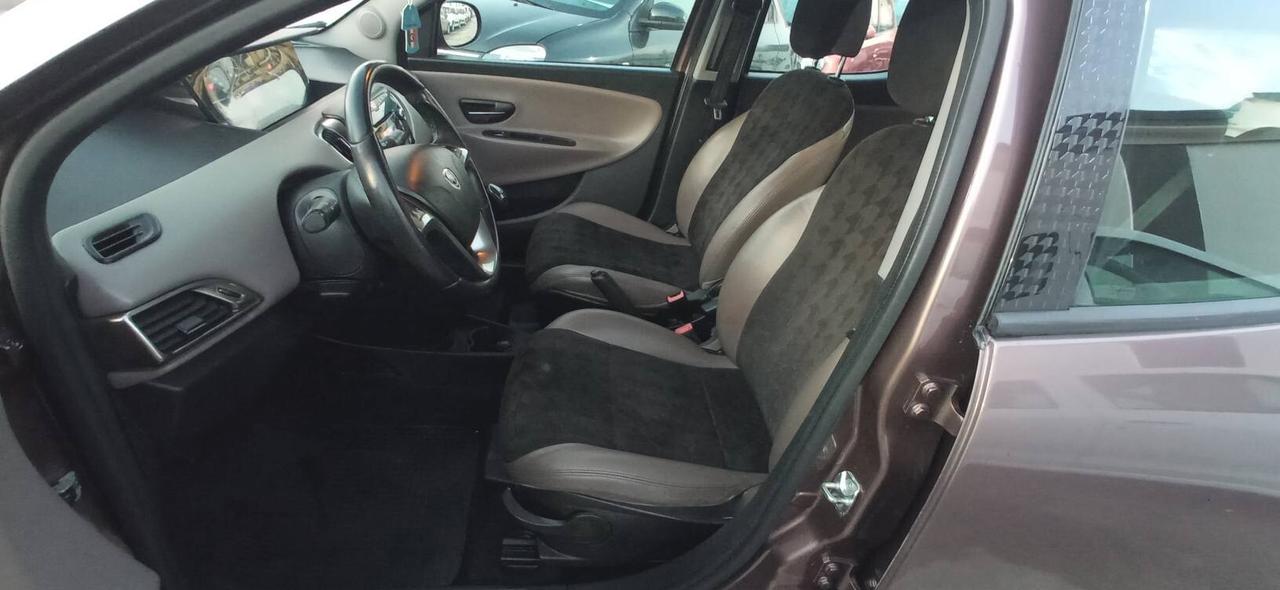 Lancia Ypsilon 1.2GPL PLATINO LEGGI!