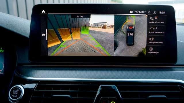 BMW 530 Touring LCI 530d Touring mhev 48V Msport auto