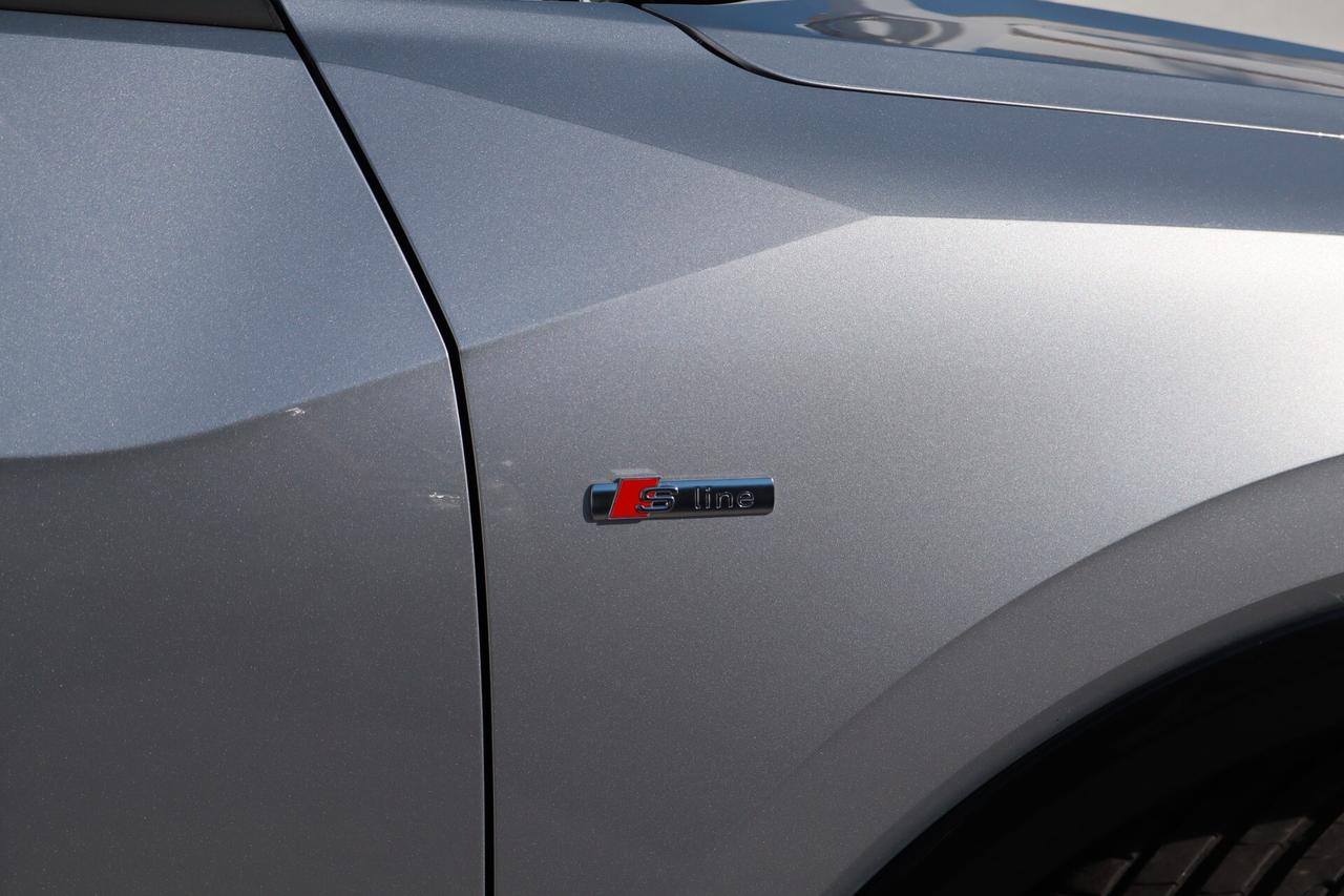 Audi Q2 30 TDI S line Edition-2022