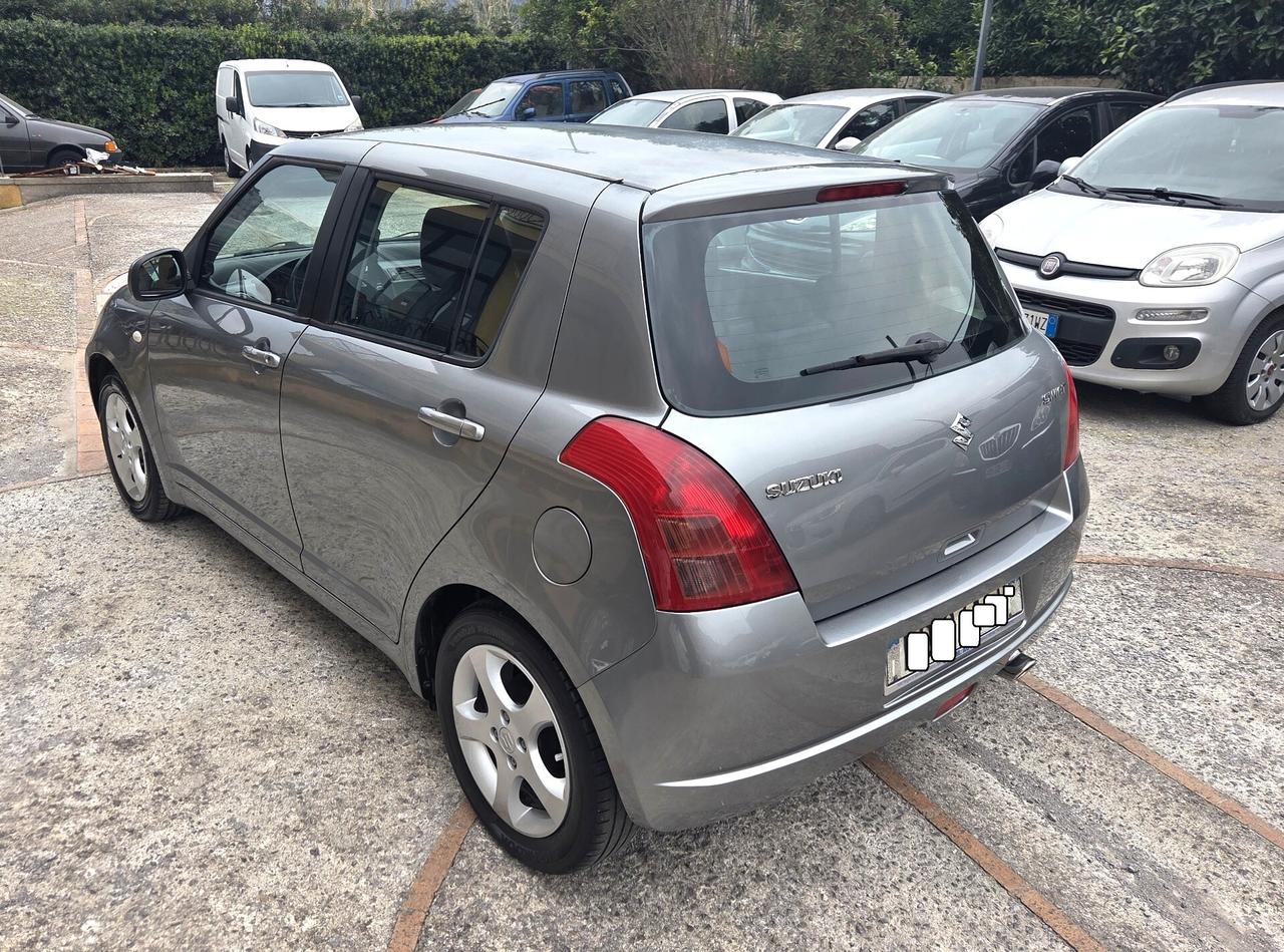 Suzuki Swift 1.3 5p. GLX BEN TENUTA NAVIGATORE GARANZIA
