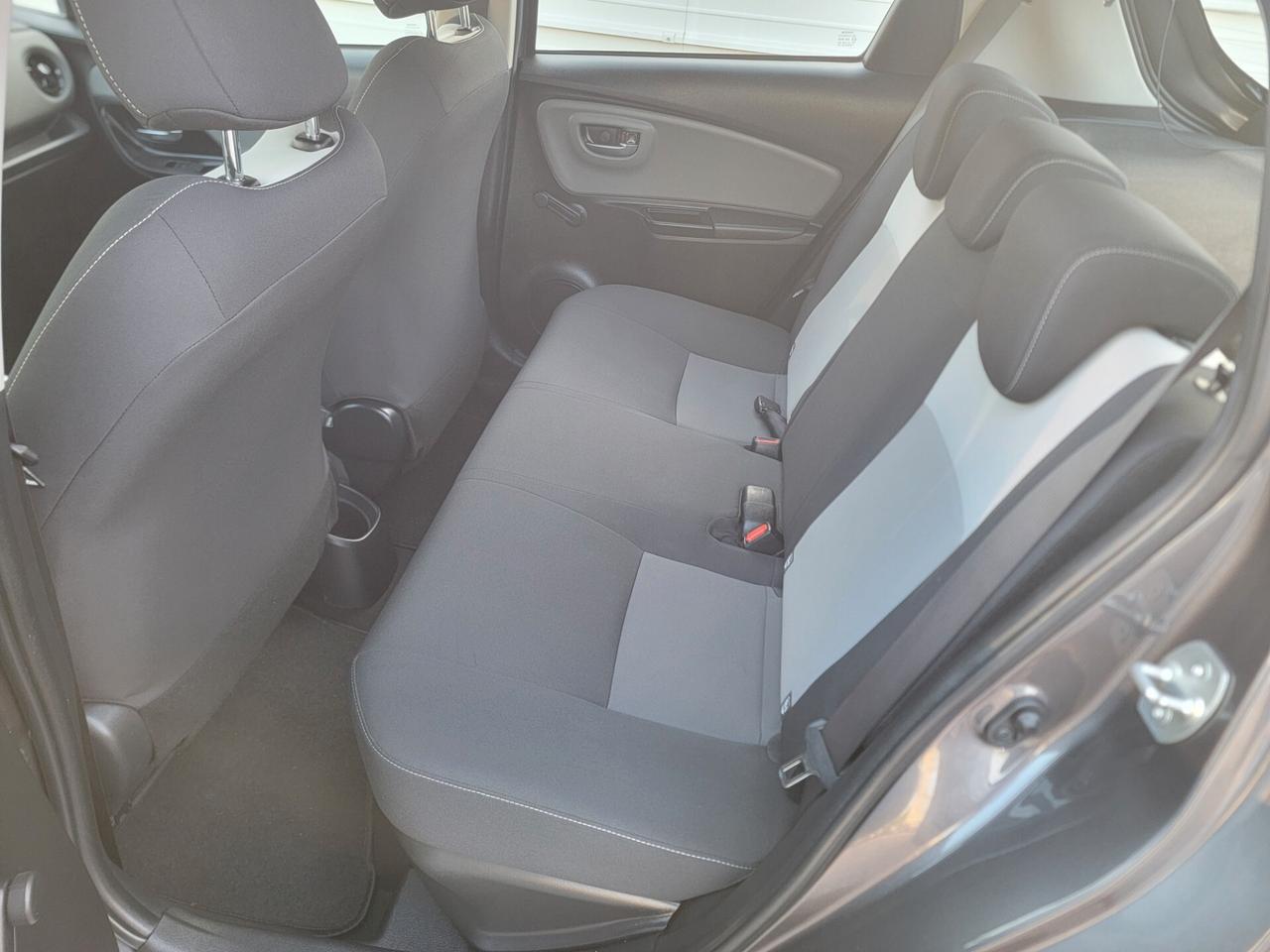 Toyota Yaris 1.5 Hybrid 5 porte Active GARANZIA