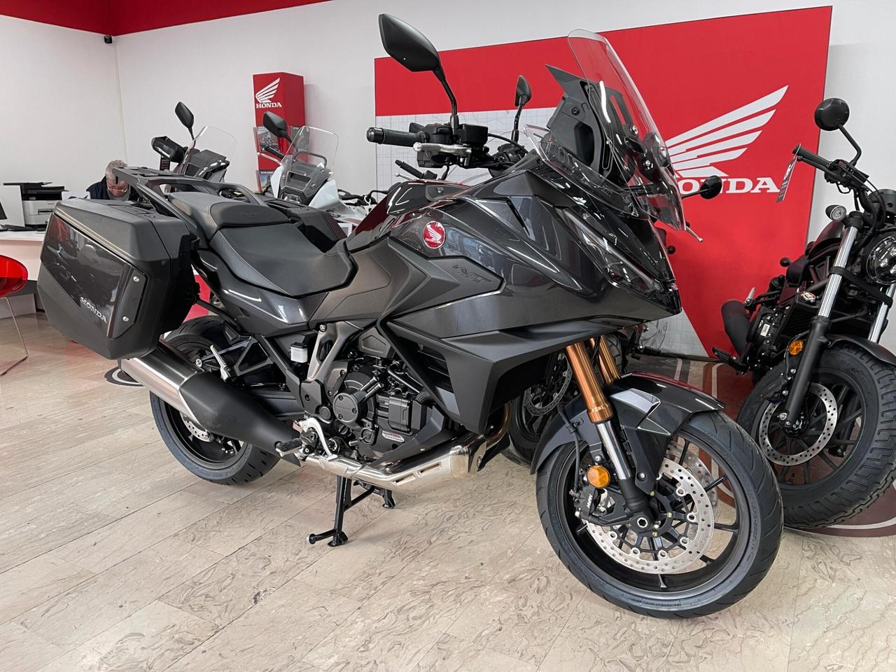 Honda NT 1100 DCT ES - € 121 al mese