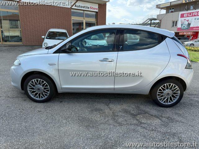 LANCIA Ypsilon 1.2 69 CV 5 porte S&S Gold