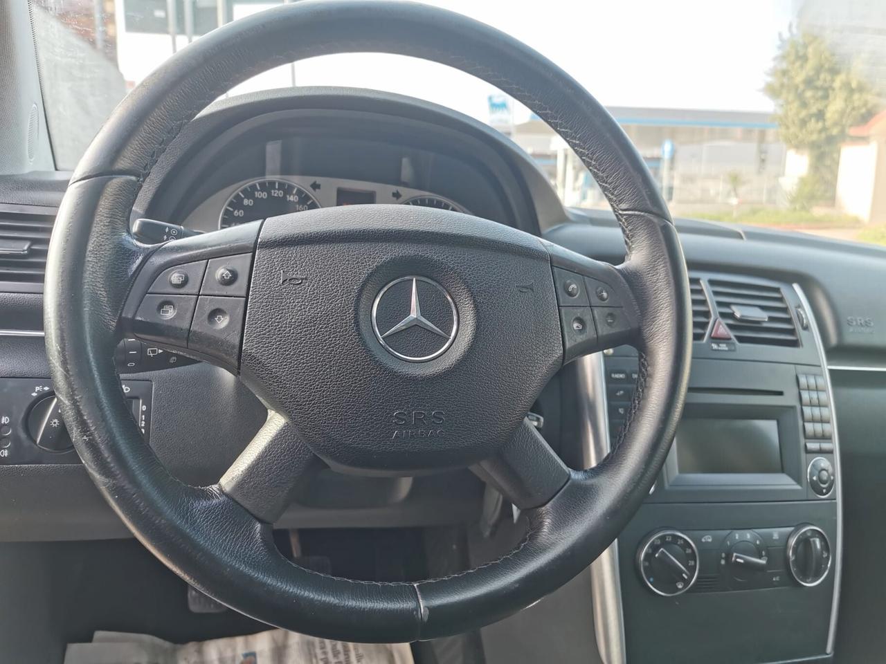 Mercedes-benz B 180 CDI Premium - 2012