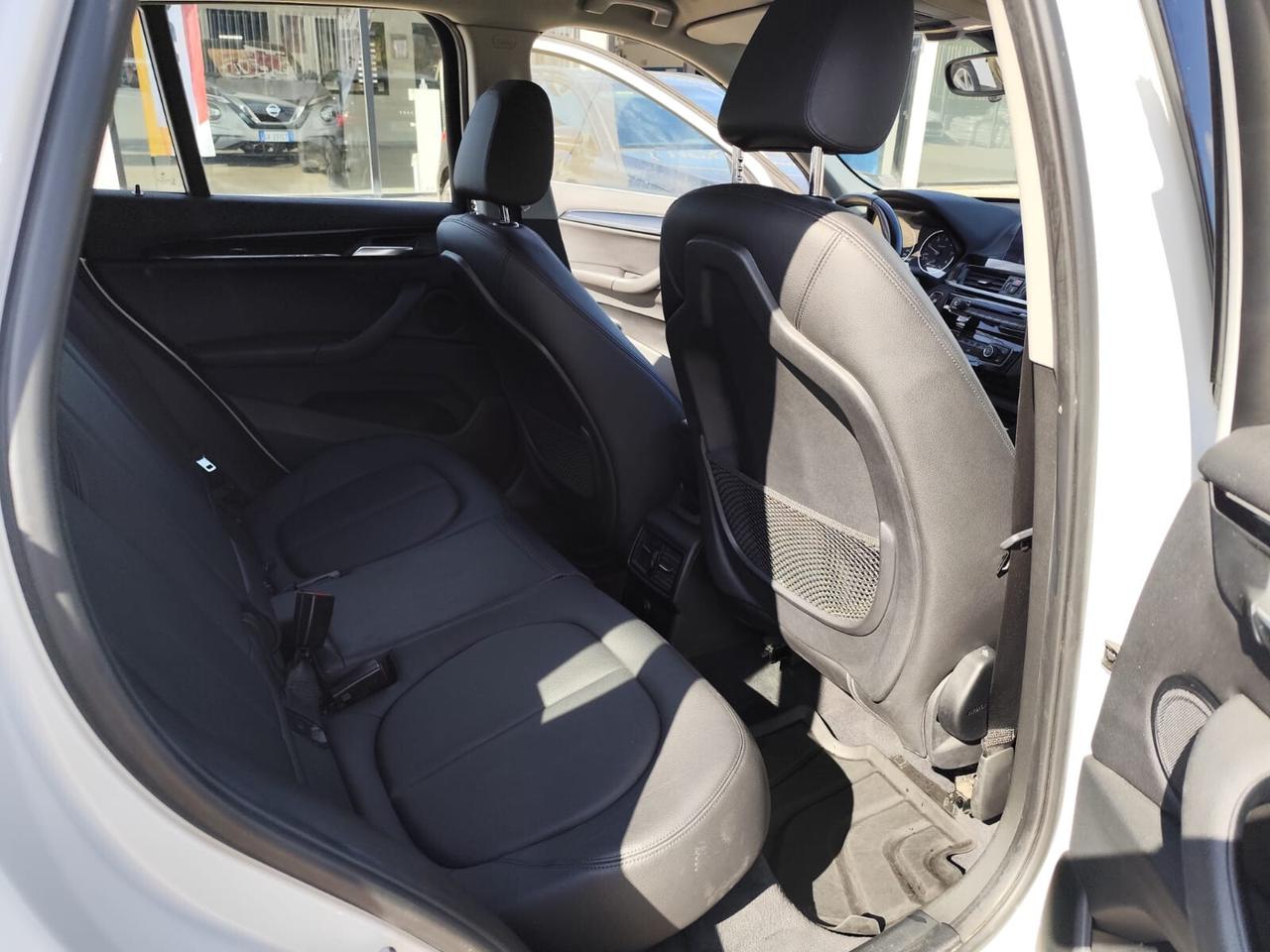 Bmw X1 sDrive18d xLine