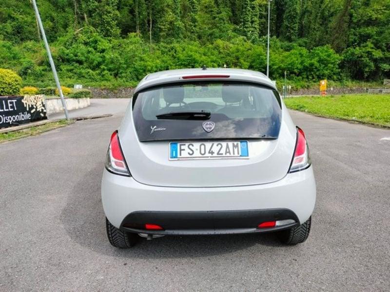 Lancia Ypsilon 1.2 69 CV 5 porte Elefantino Blu