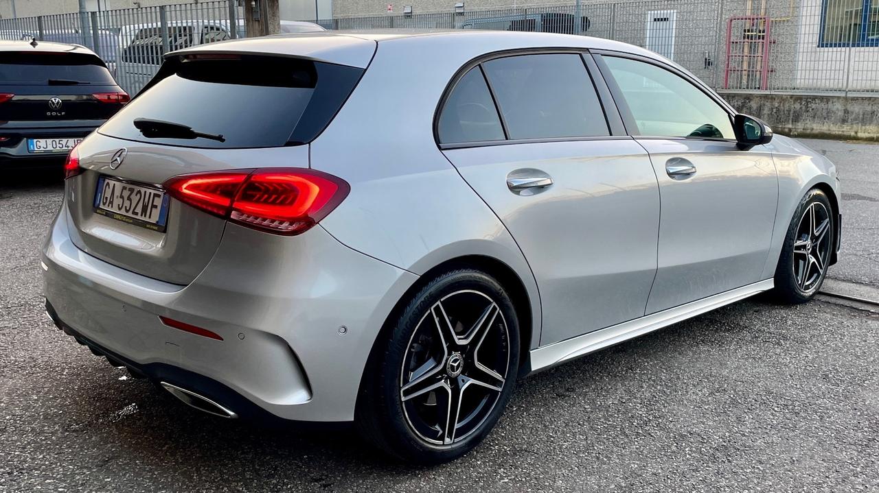 MERCEDES-BENZ CLASSE A250 2.0 PREMIUM 4-MATIC 224CV - ALCANTARA, SEDILI RISCALDABILI, PACCHETTO LUCI
