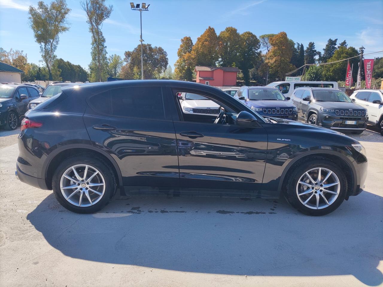 Alfa Romeo Stelvio 2.2 Turbodiesel 190 CV AT8 RWD Super