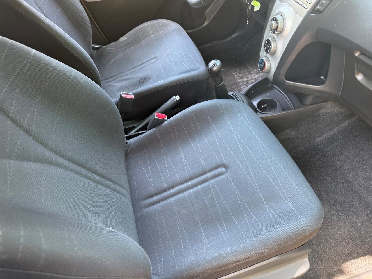 Toyota Yaris 1.3 5 porte Neopatentato