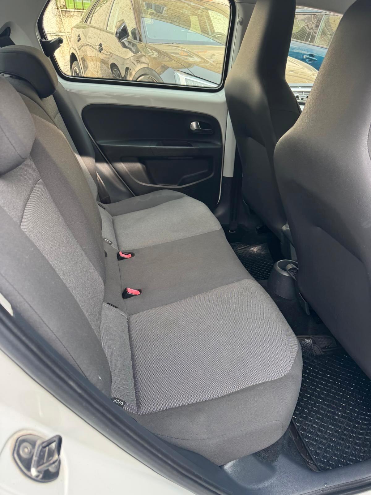 Volkswagen up! 1.0 5p. move