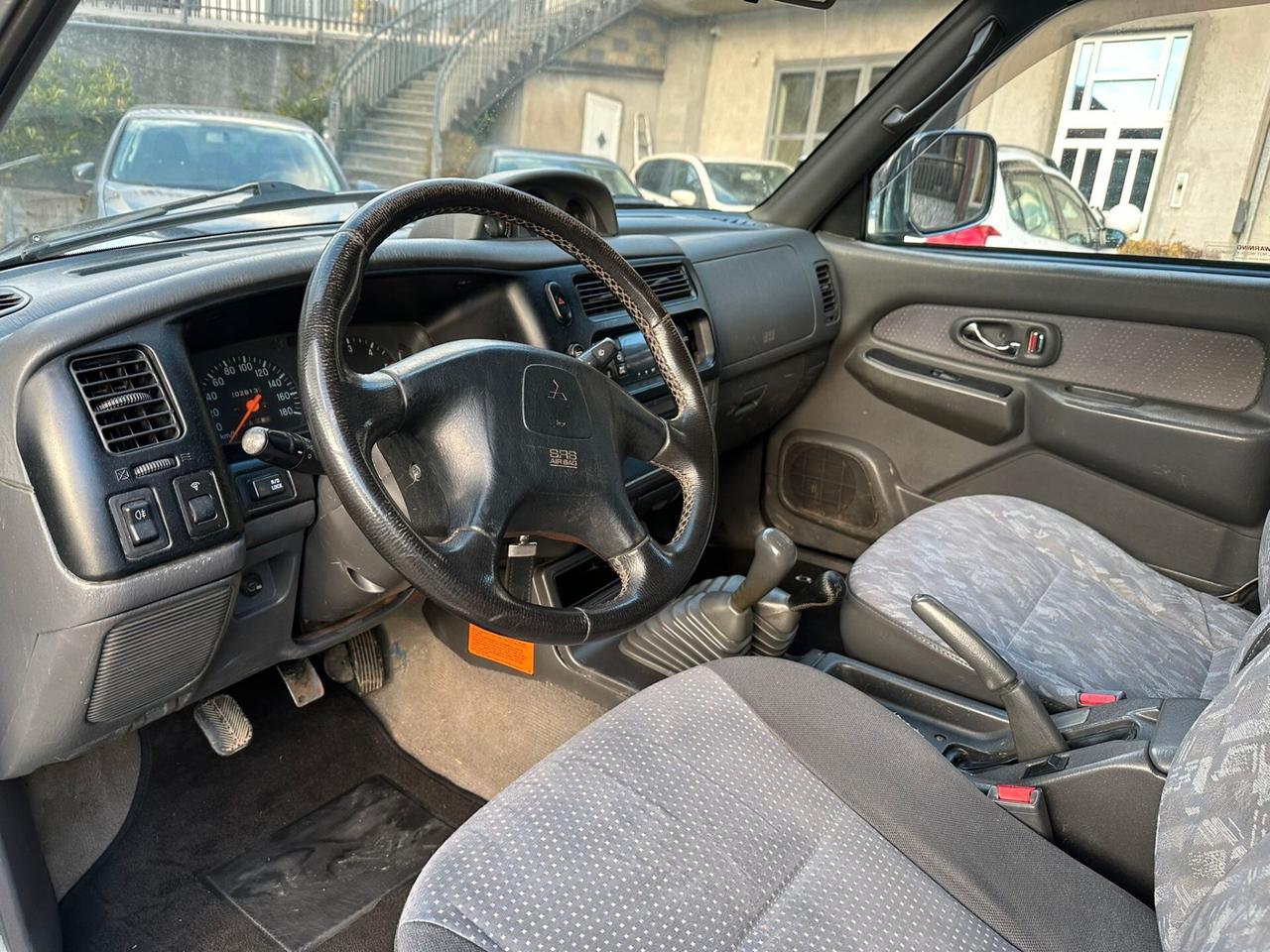 Mitsubishi L200 2.5 TDI 4WD Double Cab Pick-up GLS