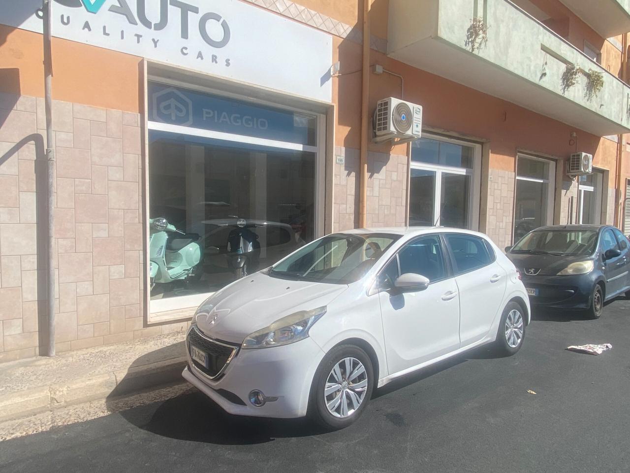 Peugeot 208 1.4 HDi 68 CV 5 porte Active