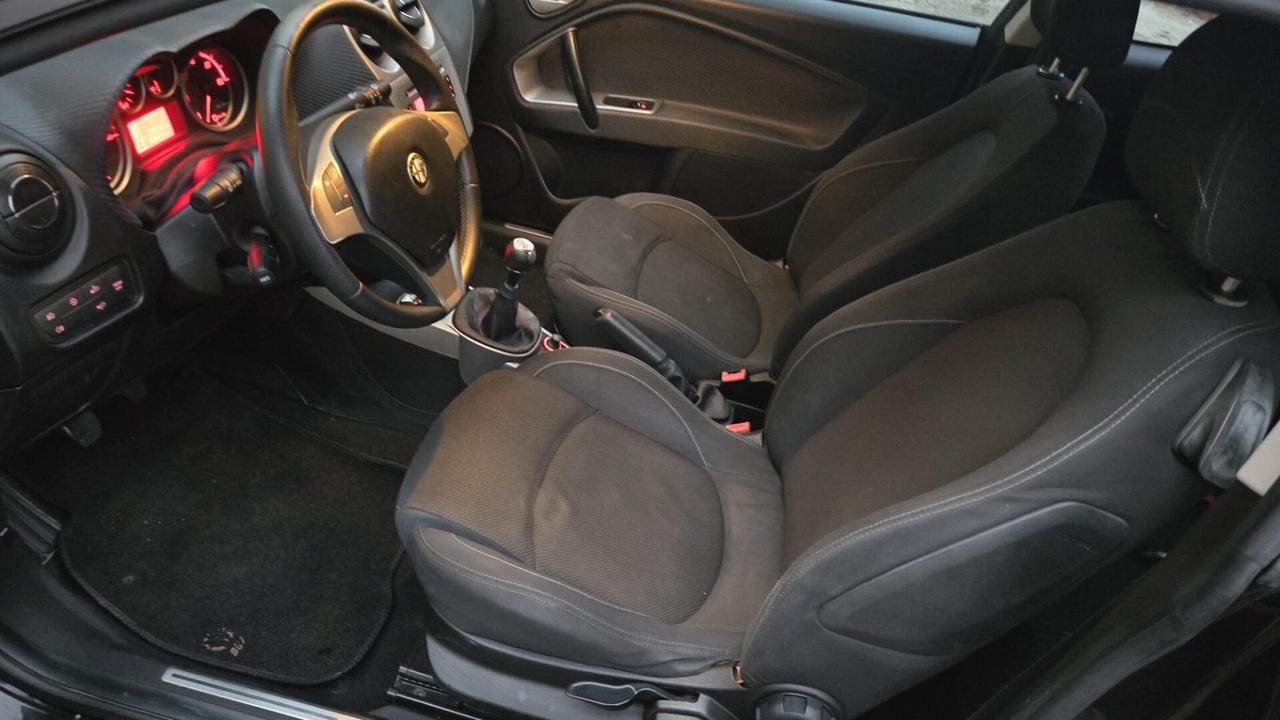 Alfa Romeo MiTo 1.3 JTDm-2 95 CV S&S Distinctive