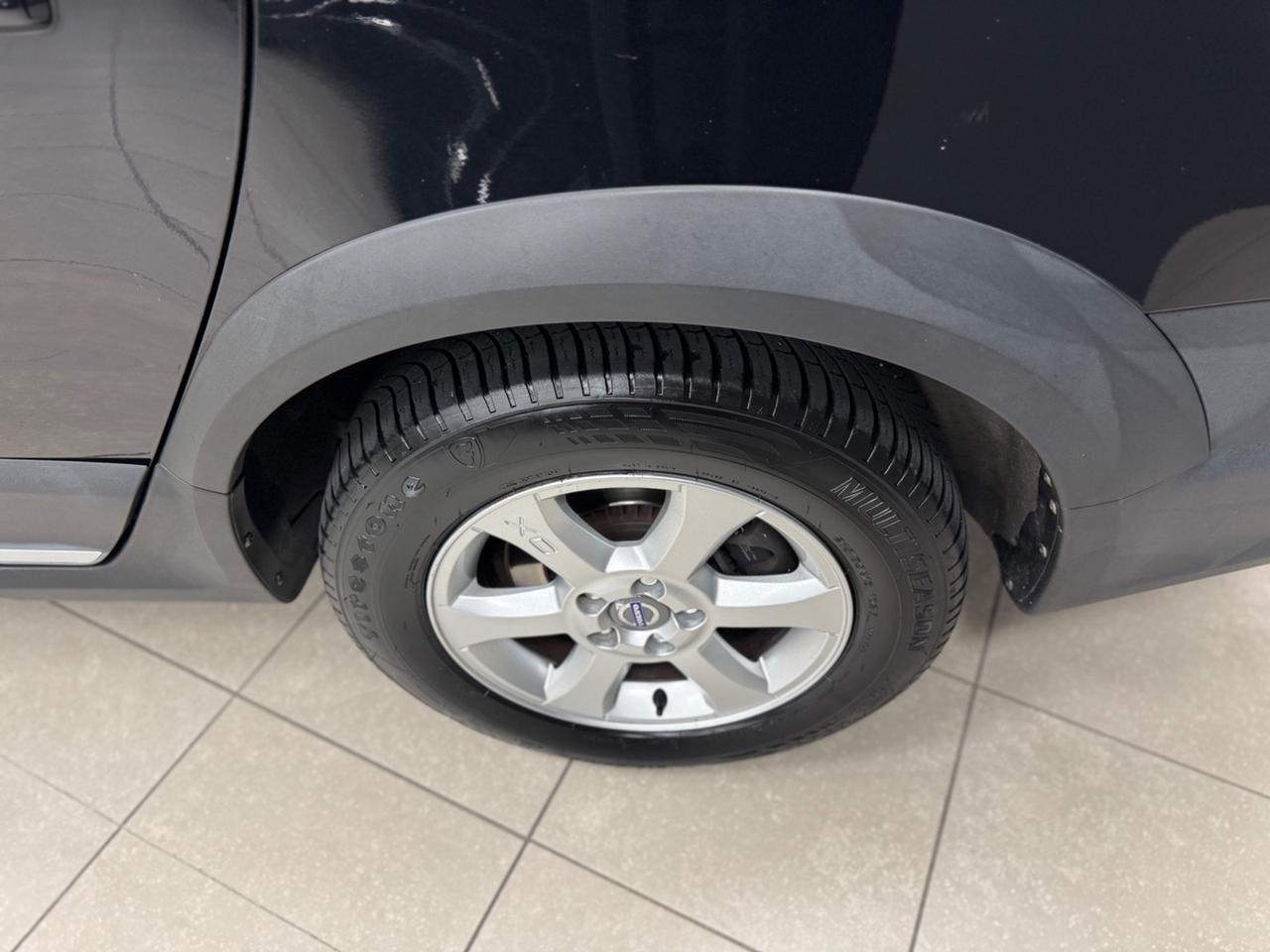 Volvo XC 70 XC70 D5 205 CV AWD Summum