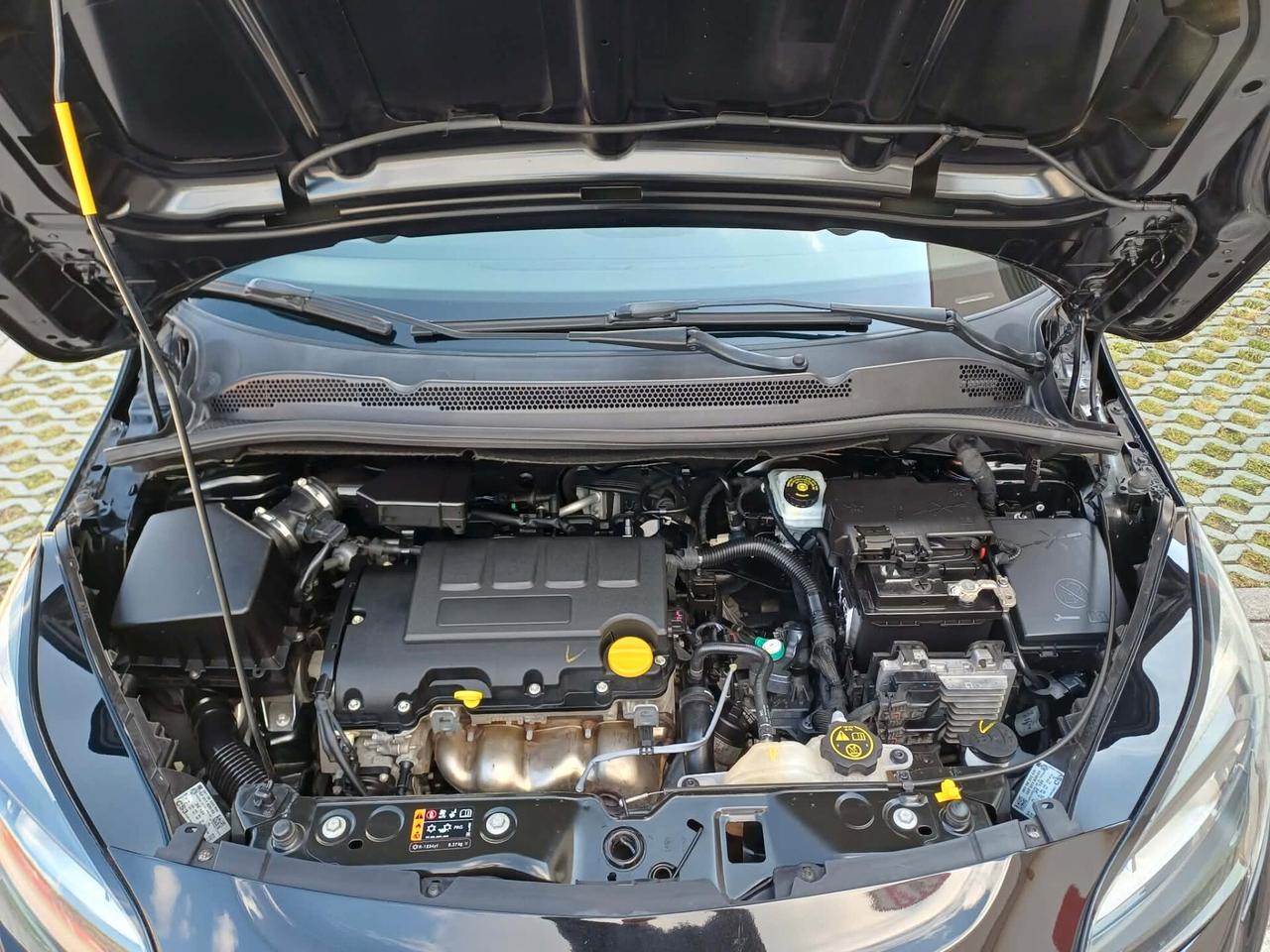 Opel Corsa 1.2 5 porte Innovation