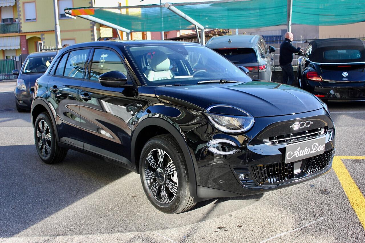 FIAT 600 ICON 1.2 HYBRID 145 CV DCT PROMO INIZIO ANNO: OCCASIONE AUTODOC