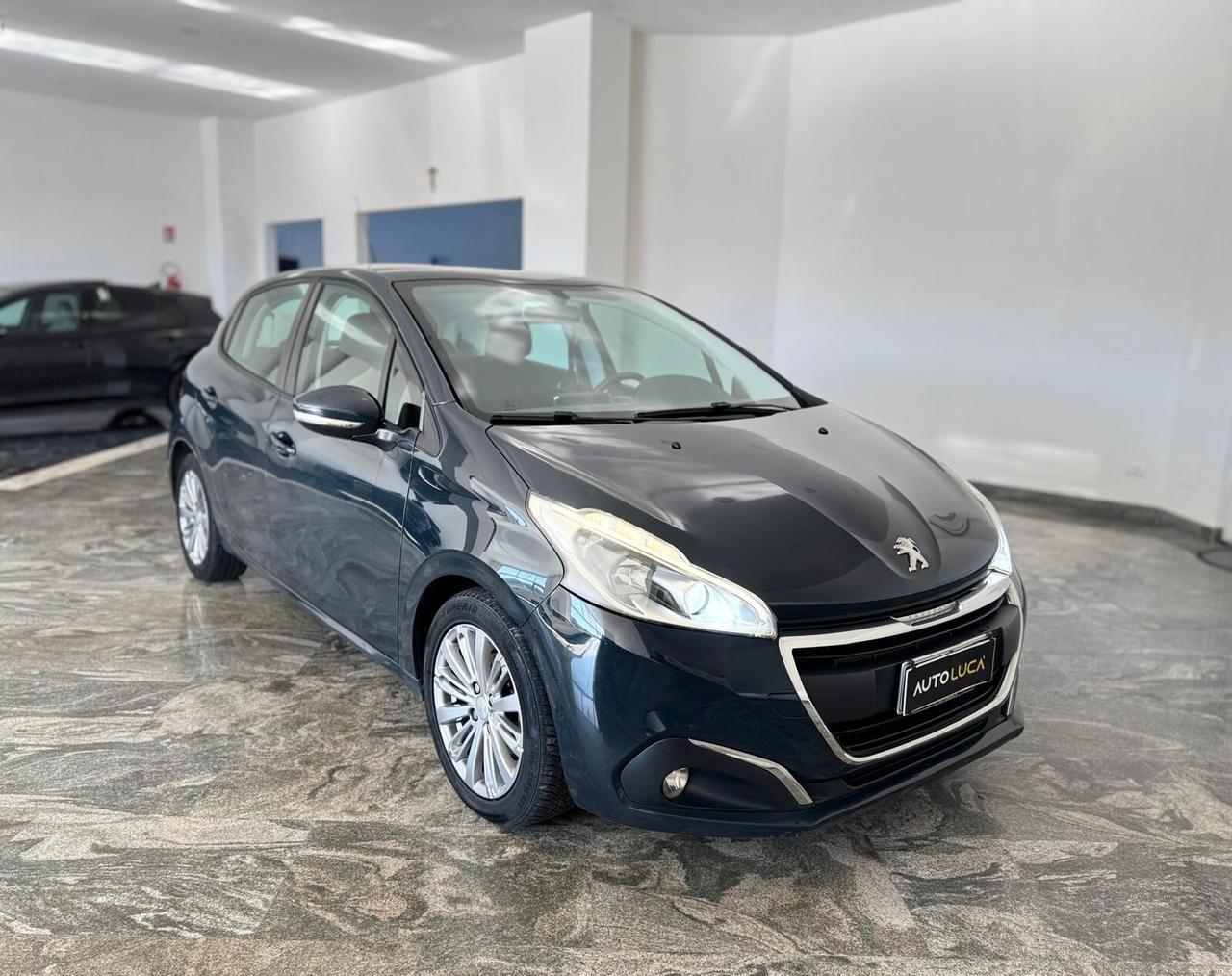 Peugeot 208 BlueHDi 75 5 porte Allure