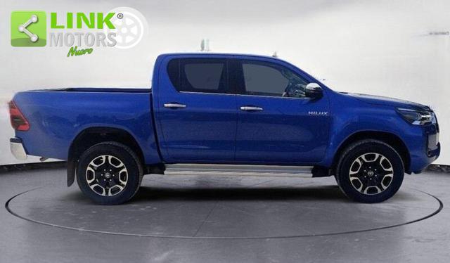 TOYOTA Hilux 2.4 D-4D A/T 4WD 4 porte Double Cab Executive