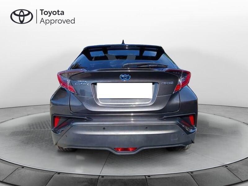 Toyota C-HR 1.8H Dynamic ECVT 2WD