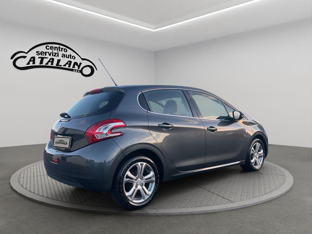 PEUGEOT - 208 - 1.4 HDi 68 CV 5p. Allure