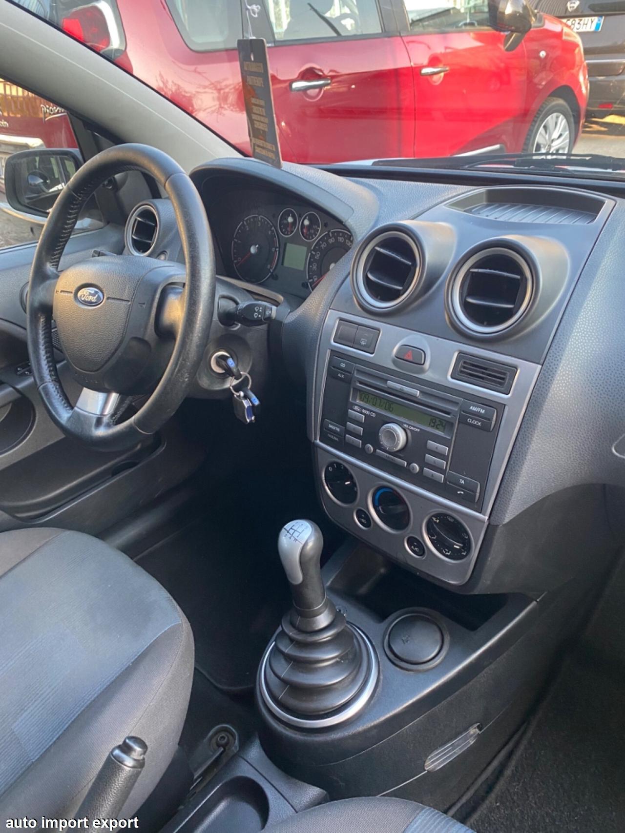 Ford Fiesta 1.4 TDCi 2006 TAGLIANDATA
