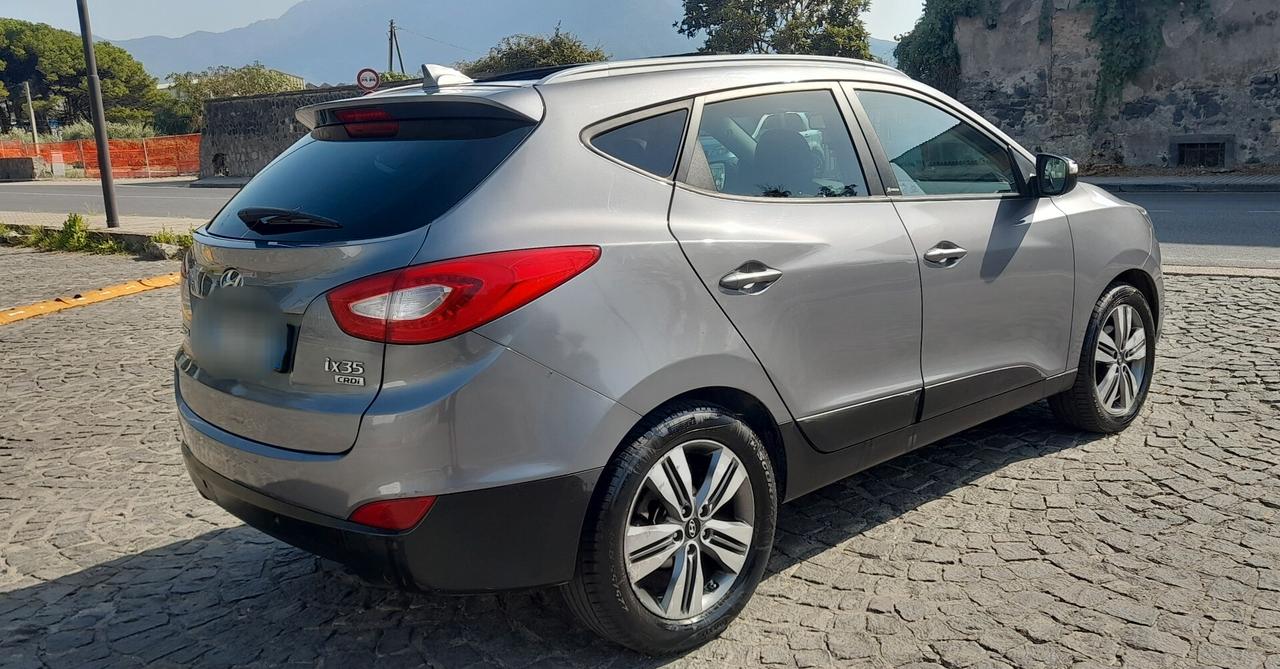 Hyundai iX35 1.7 CRDi 2WD Xpossible Tetto full
