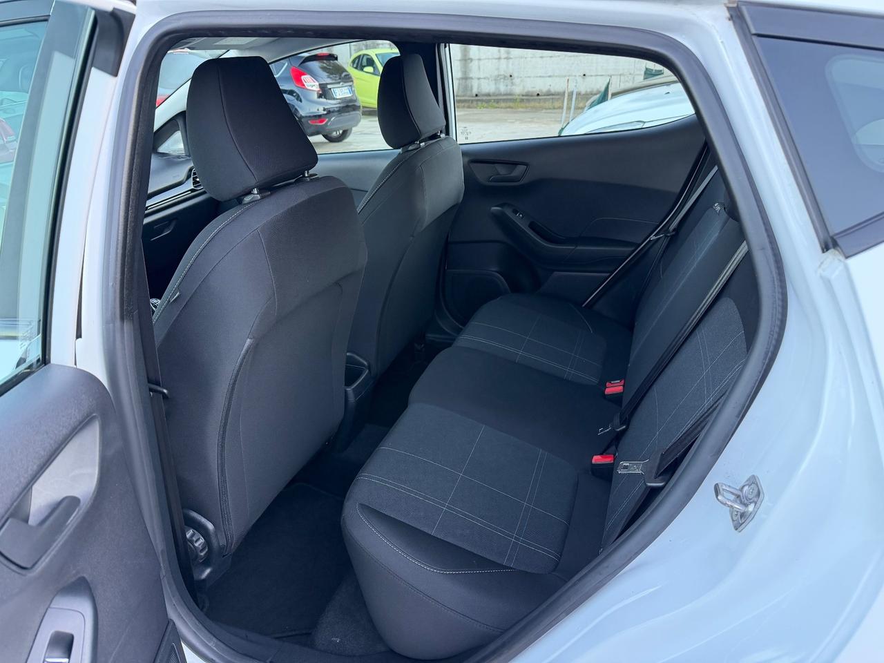Ford Fiesta 1.5 EcoBlue 5 porte Connect