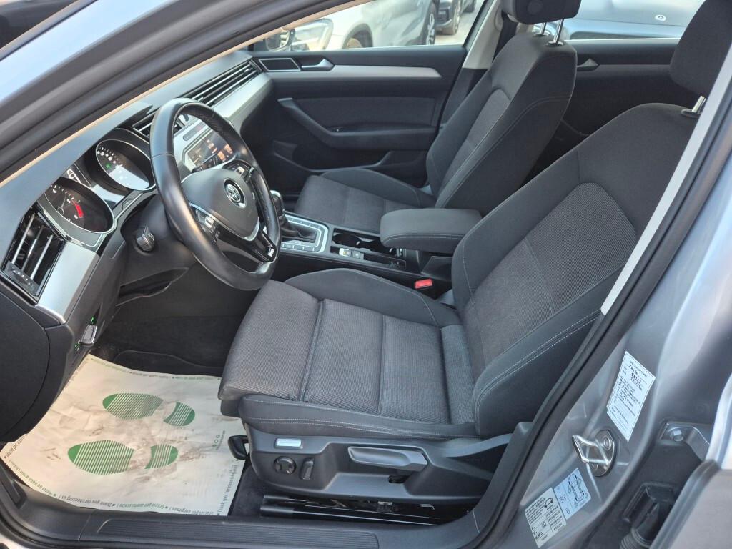 Volkswagen Passat Variant 2.0 TDI DSG 150cv BlueMotion