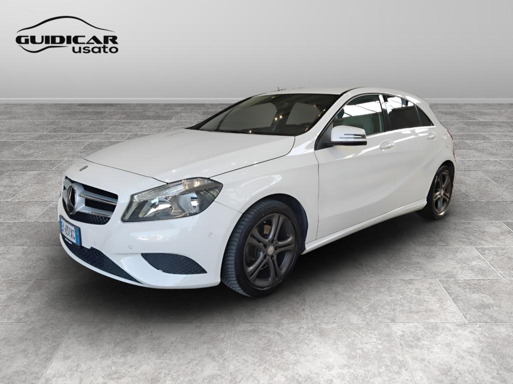 Mercedes-Benz Classe A - W176 - A 180 Sport E6