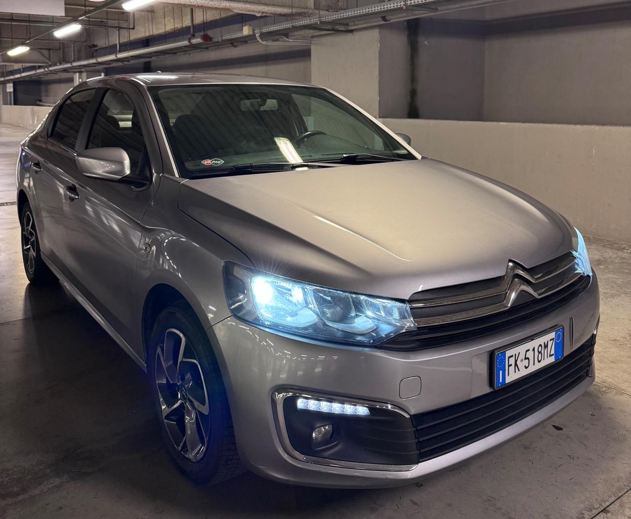 Citroen C-Elysee BlueHDi 100 Shine