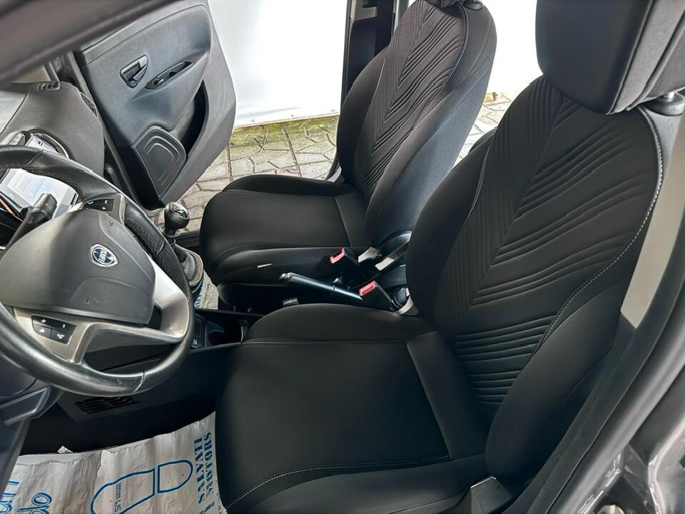 Lancia Ypsilon 1.0 FireFly 5 porte S&S Hybrid Ecochic Gold