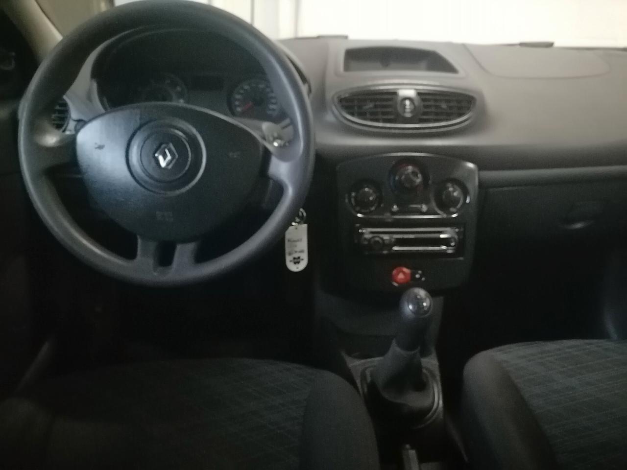 Renault Clio 1.2 16V 65CV 5 porte