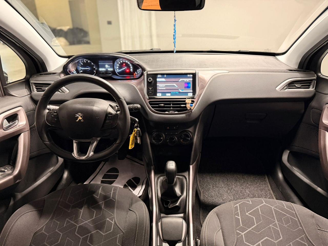 Peugeot 2008 1.2 VTi 82CV Allure