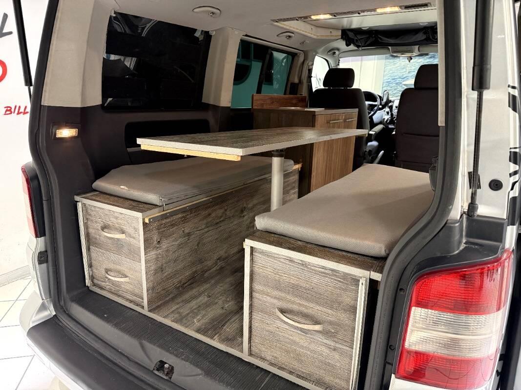 Volkswagen Multivan Multivan 2.5 tdi Highline 174cv