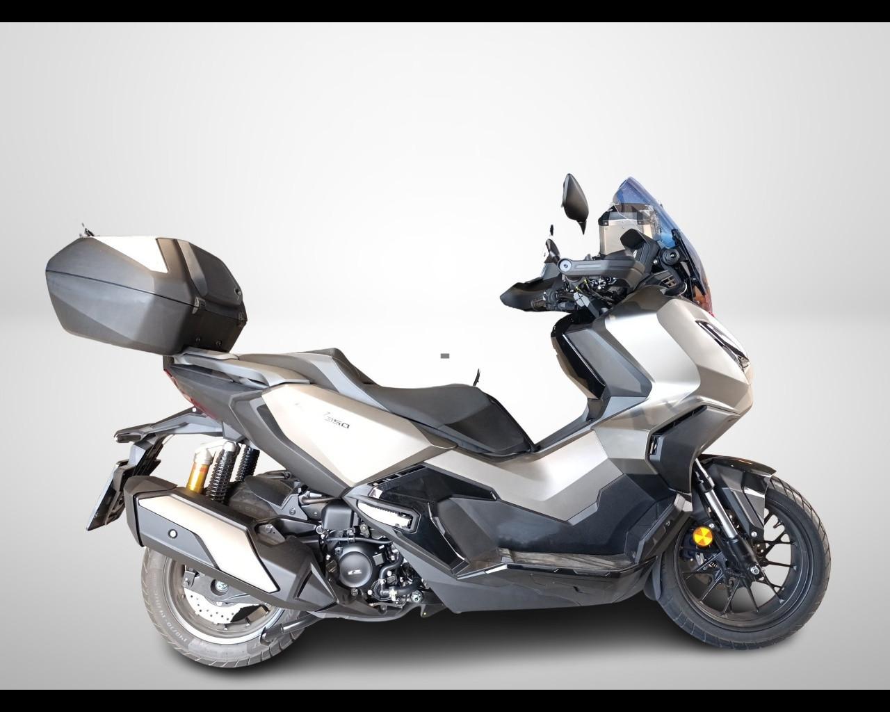 Honda ADV 350 - Honda ADV 350 (2024 —> )