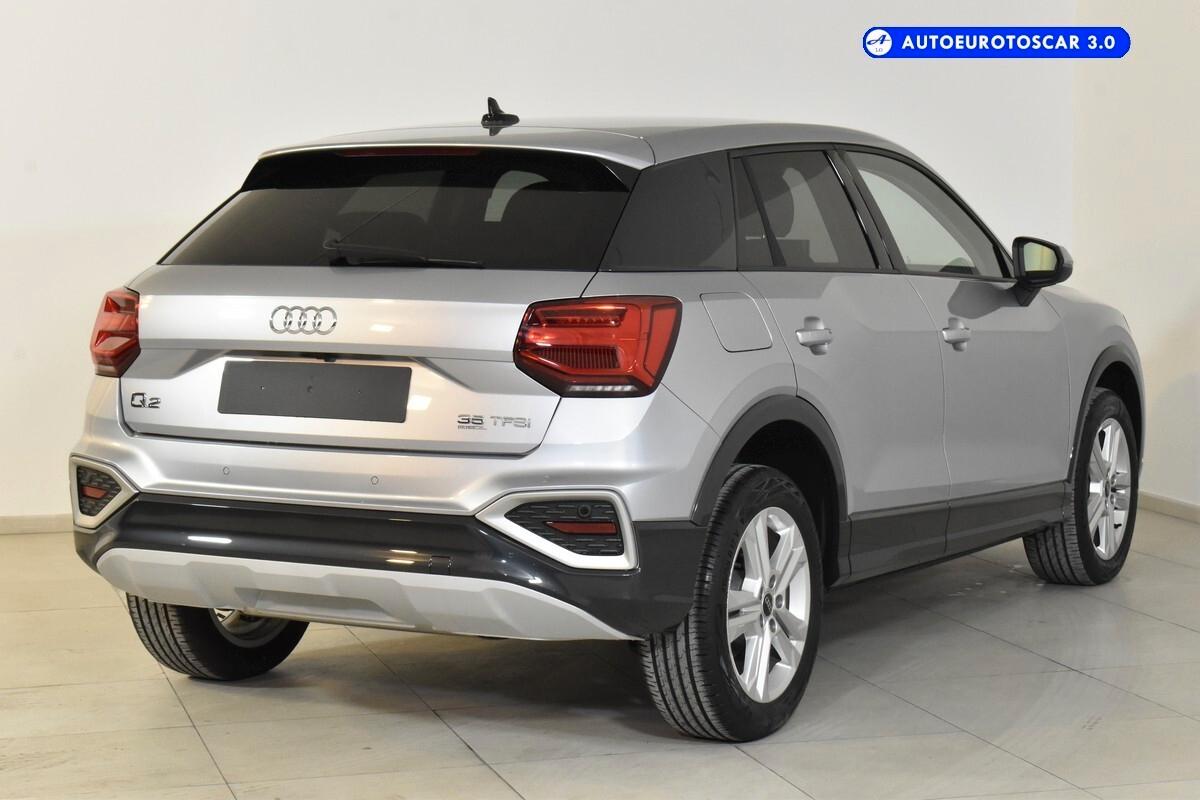 Audi Q2 35 TFSI S tronic Business